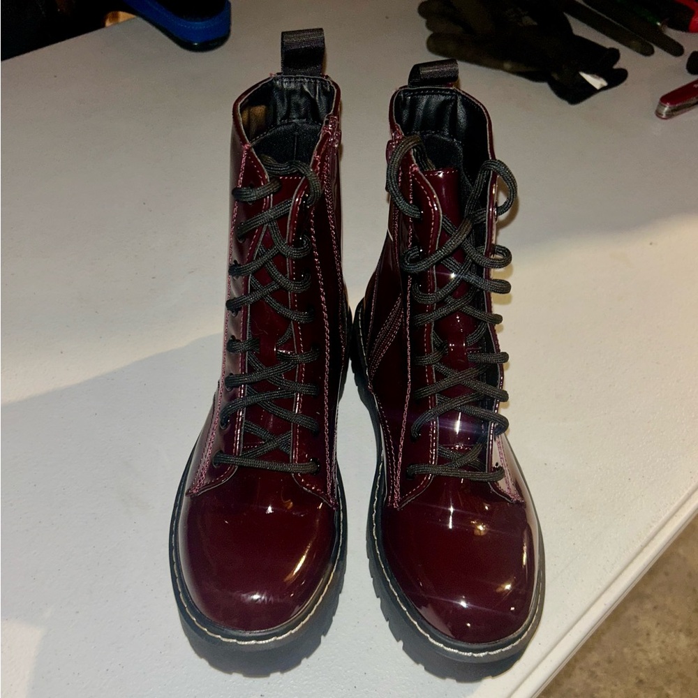 Women's Burgundy Lace-Up Boots